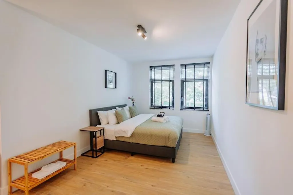 Brand New Luxurious 6 Bedroom Villa In Amsterdam