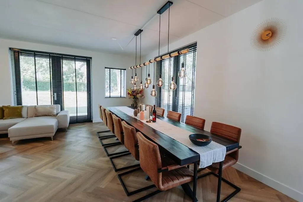 Brand New Luxurious 6 Bedroom Villa In Amsterdam