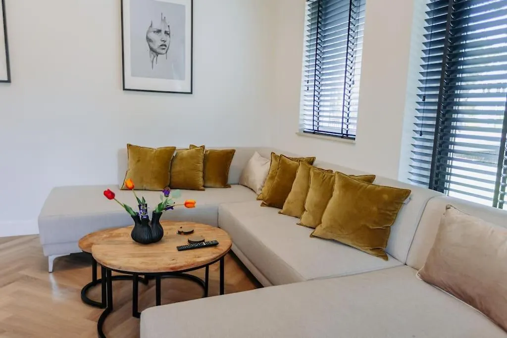 Brand New Luxurious 6 Bedroom Villa In Amsterdam 0*,