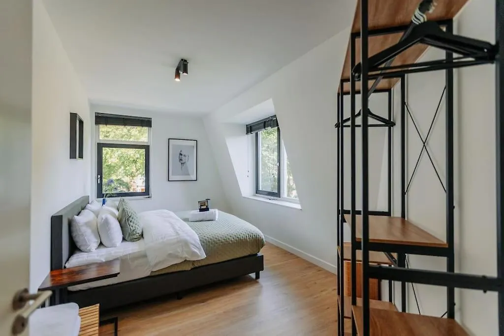 Brand New Luxurious 6 Bedroom Villa In Amsterdam