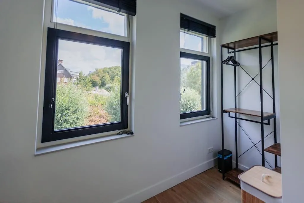 Brand New Luxurious 6 Bedroom Villa In Amsterdam