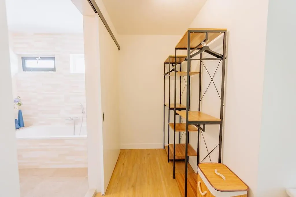 Brand New Luxurious 6 Bedroom Villa In Amsterdam 0*,